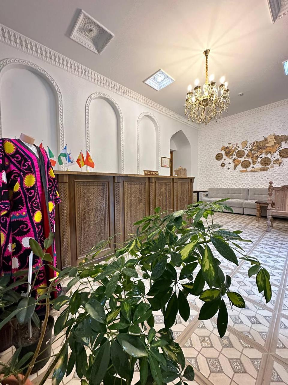 Munis Hotel Buchara Exteriör bild
