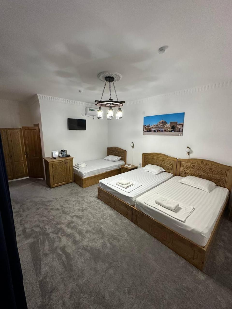 Munis Hotel Buchara Exteriör bild