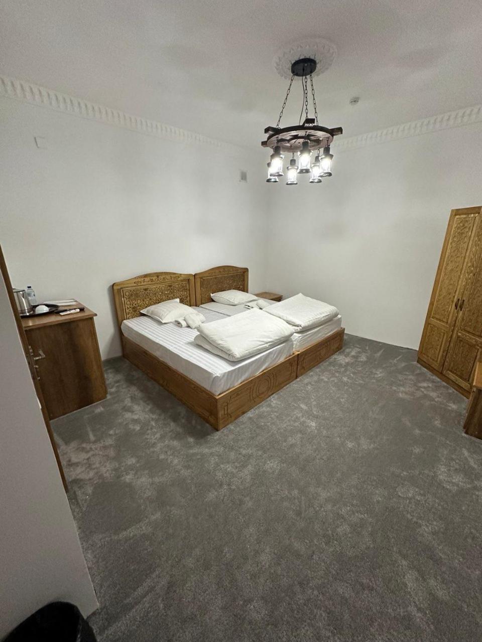 Munis Hotel Buchara Exteriör bild